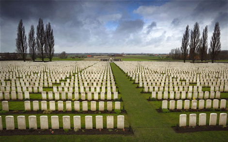 War cemetery with thousands of graves 